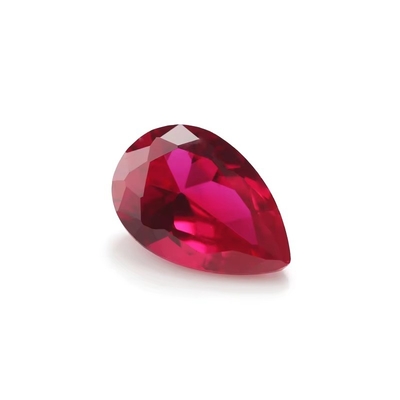 विंटेज स्टाइल रूबी मोइसानाइट सिंथेटिक कोरंडम Pear Shape 2x3mm To 10x14mm आभूषण बनाने के लिए ढीला रत्न