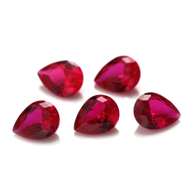 विंटेज स्टाइल रूबी मोइसानाइट सिंथेटिक कोरंडम Pear Shape 2x3mm To 10x14mm आभूषण बनाने के लिए ढीला रत्न