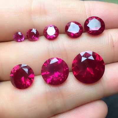 विंटेज स्टाइल रूबी मोइसानाइट सिंथेटिक कोरंडम Pear Shape 2x3mm To 10x14mm आभूषण बनाने के लिए ढीला रत्न