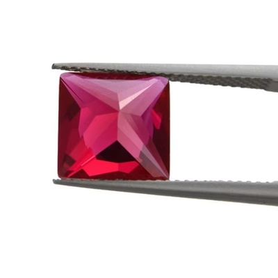राजकुमारी स्क्वायर कट सिंथेटिक रूबी 5# कॉरंडम ढीला रत्न Moissanite सगाई के लिए छल्ले के लिए